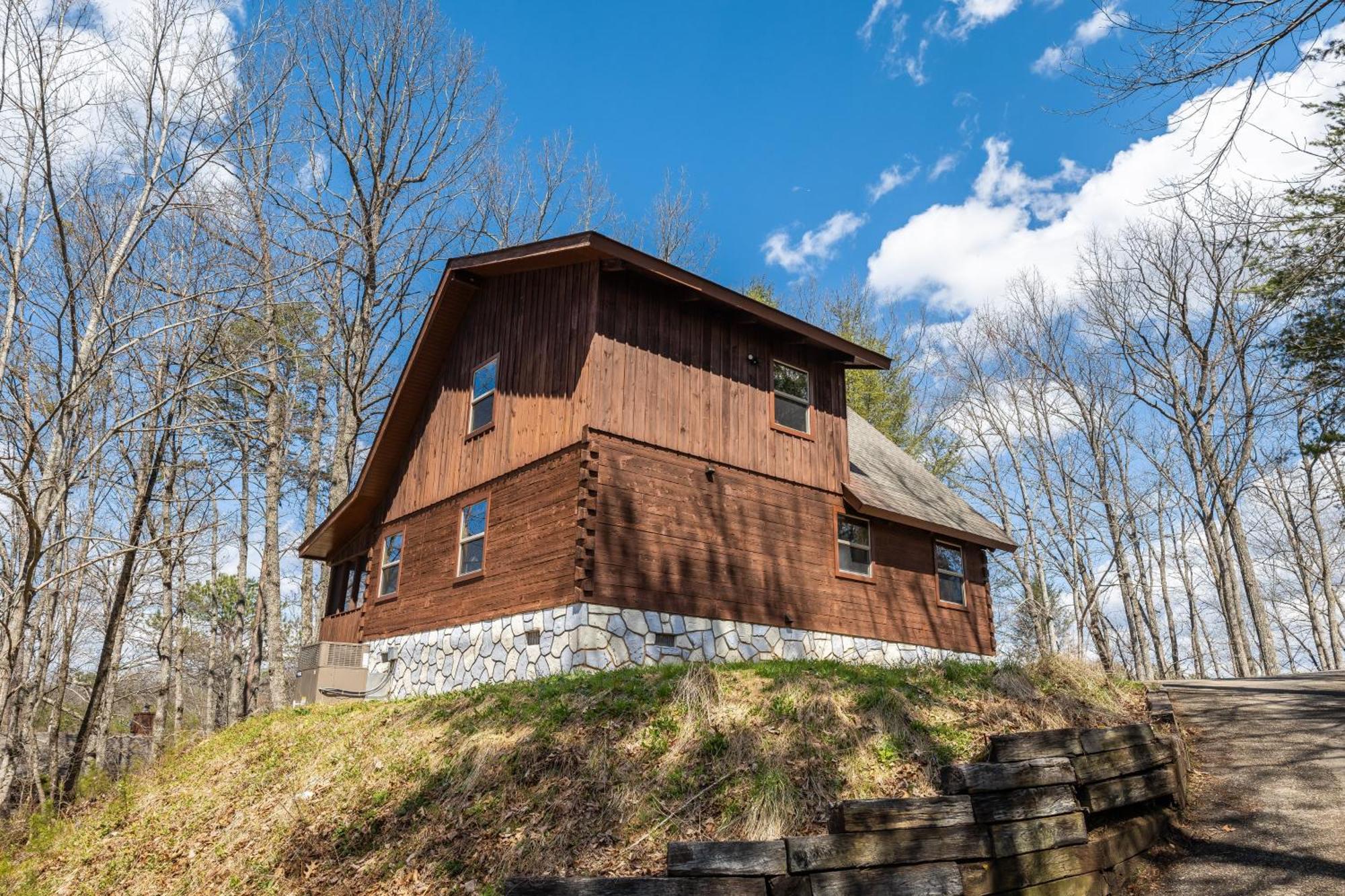 Dudley III By Avantstay Cosy Mountain Home W Hot Tub Great Views بيدجن فورج المظهر الخارجي الصورة